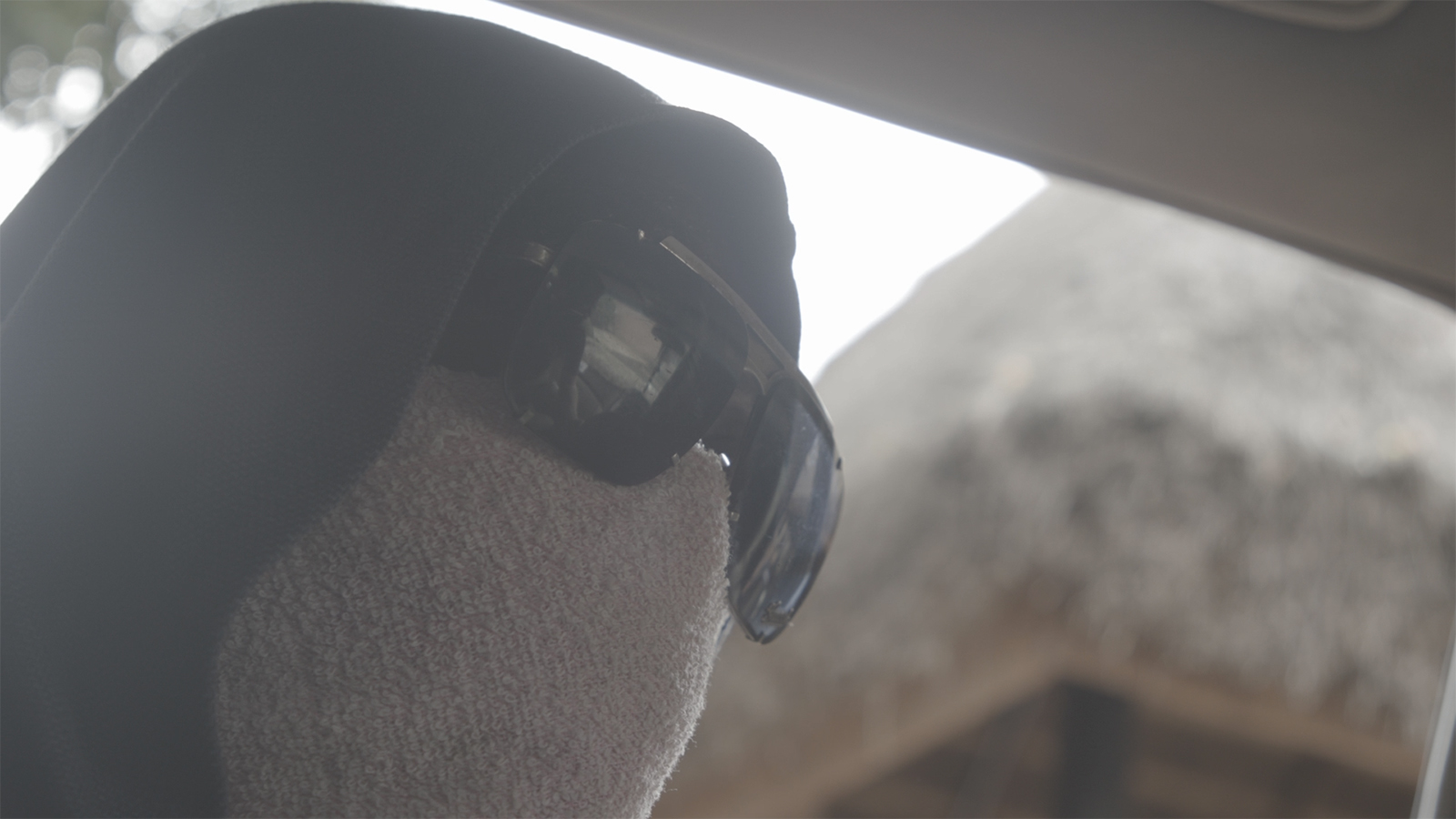 schwarze-axt_0012s_0008_schwarzeaxt_informant