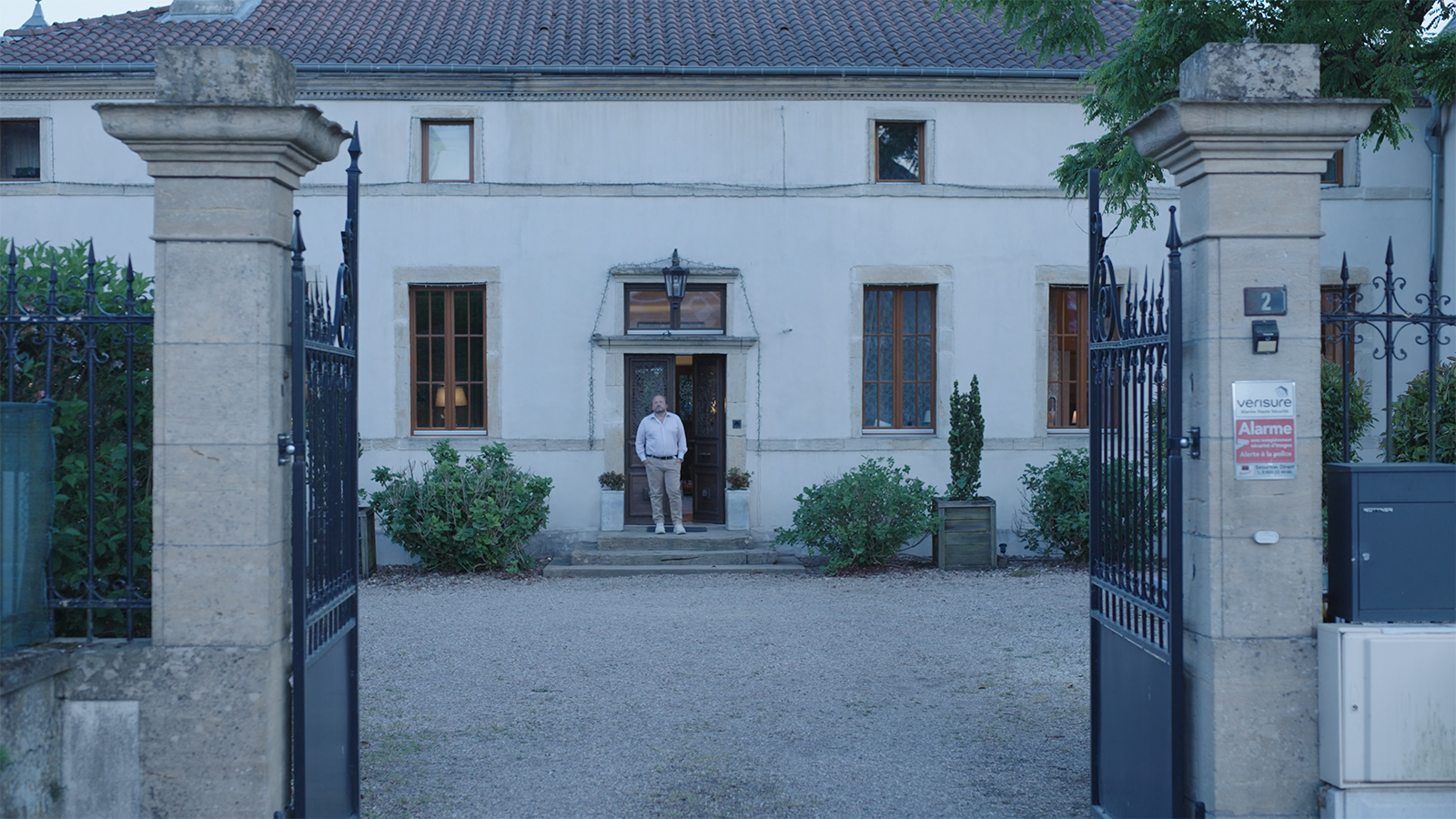 Die Kryptoqueen - Film von Johan von Mirbach - Dokumentarfilmer